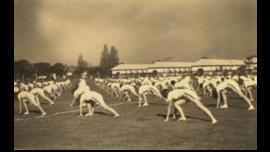 PARADE SISWA H.B.S. HBS (Hoogere Burger School)